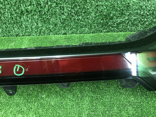 Фонарь крышки багажника Geely Okavango (2023-н.в.)