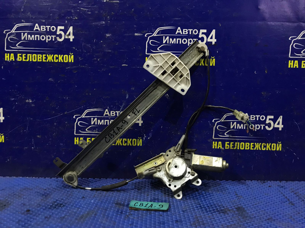Стеклоподъемник передний левый MITSUBISHI LANCER 1994