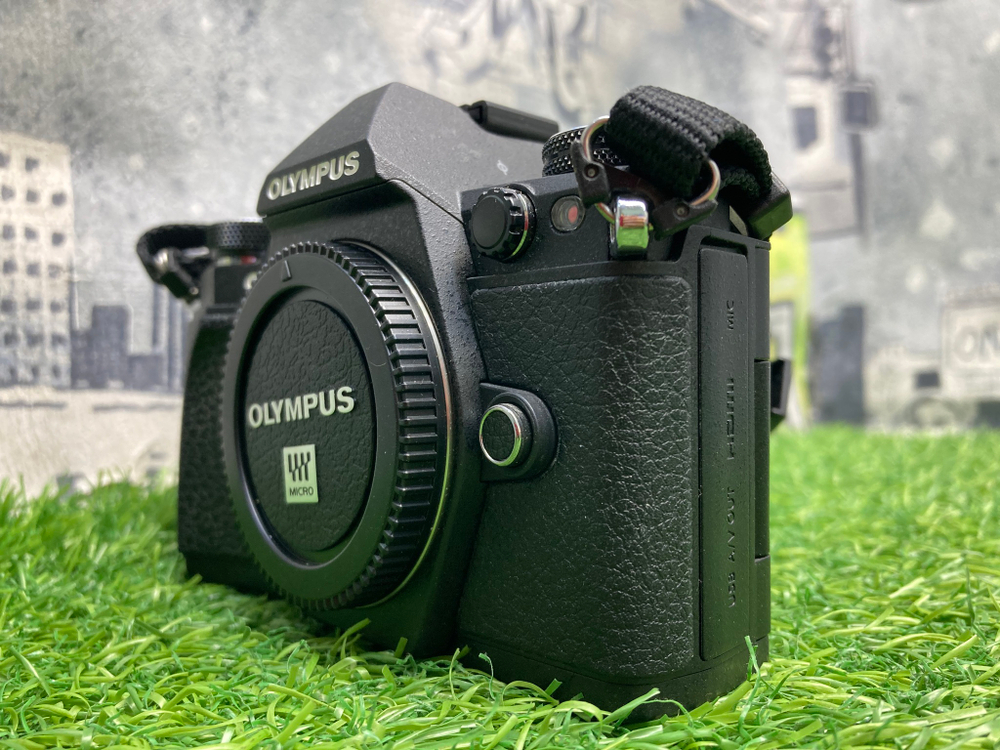 Olympus OM-D E-M5 Mark II 1.400 кадров