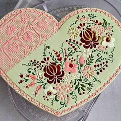 859 | Форма для шоколадных фигур "Большое сердце с узором" (275*175 мм)