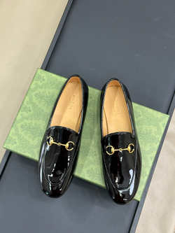 Gucci Jordaan Loafer