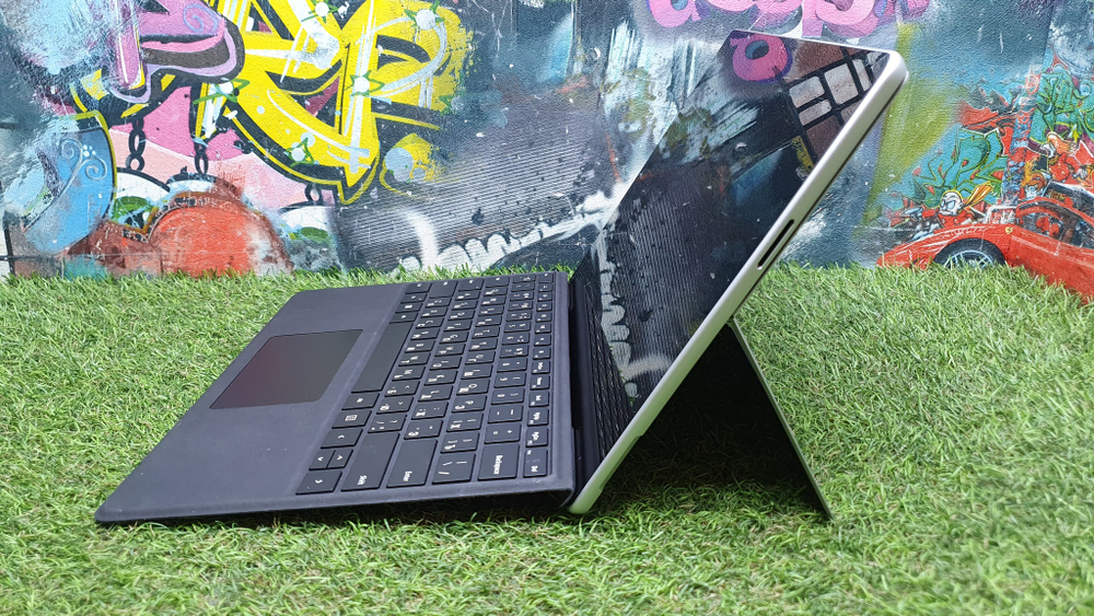Microsoft Surface Pro 9 i5 8Gb 256Gb Windows 11