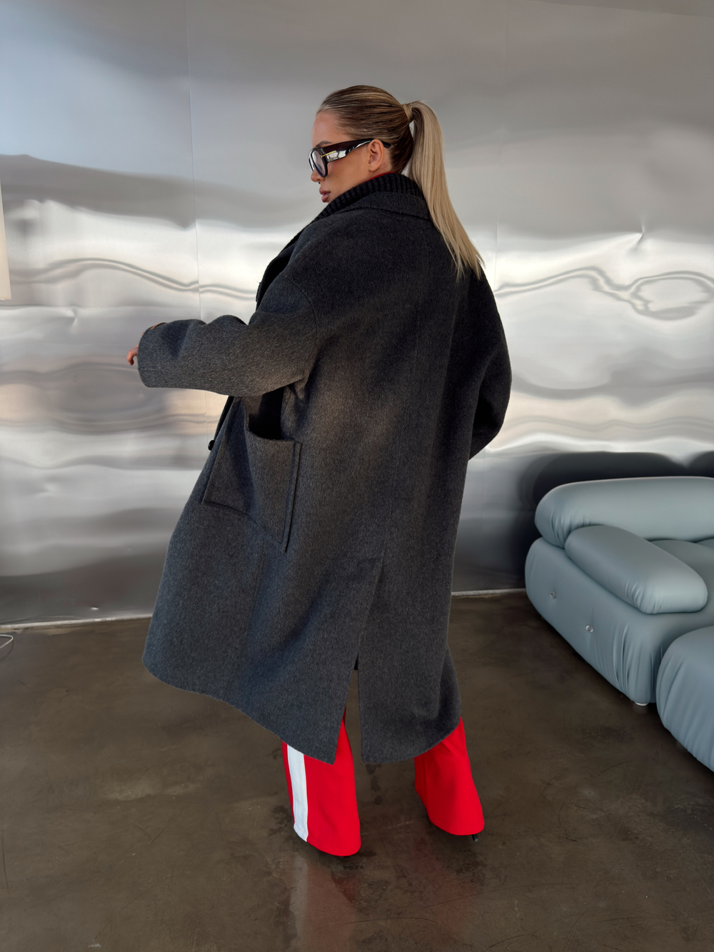 Пальто из шерсти в комплекте с жилетом