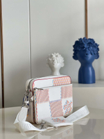 Louis Vuitton Trio Messenger