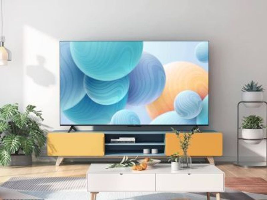 TCL выпустила недорогой умный ТВ с «профессиональным» экраном