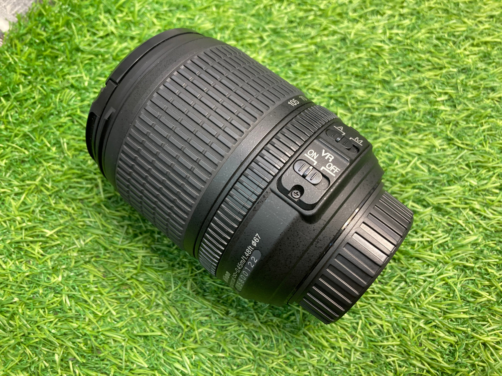 Nikon 18-105mm 3.5-5.6G AF-S ED DX VR Nikkor