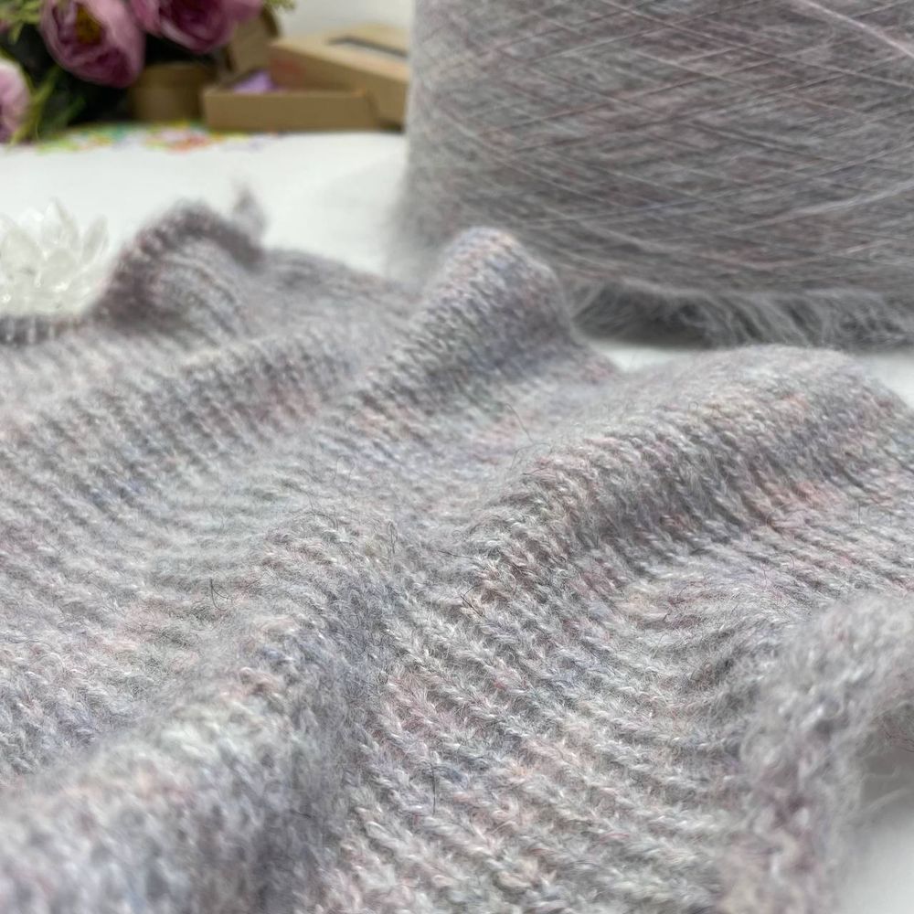 LAGOPOLANE 18% вспушенный меринос 17% полиамид 46% полиакрил 15% нейлон 4% др. волокна