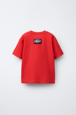 ZARA ФУТБОЛКА С ГРАФФИТИ-ПРИНТОМ, КРАСНЫЙ