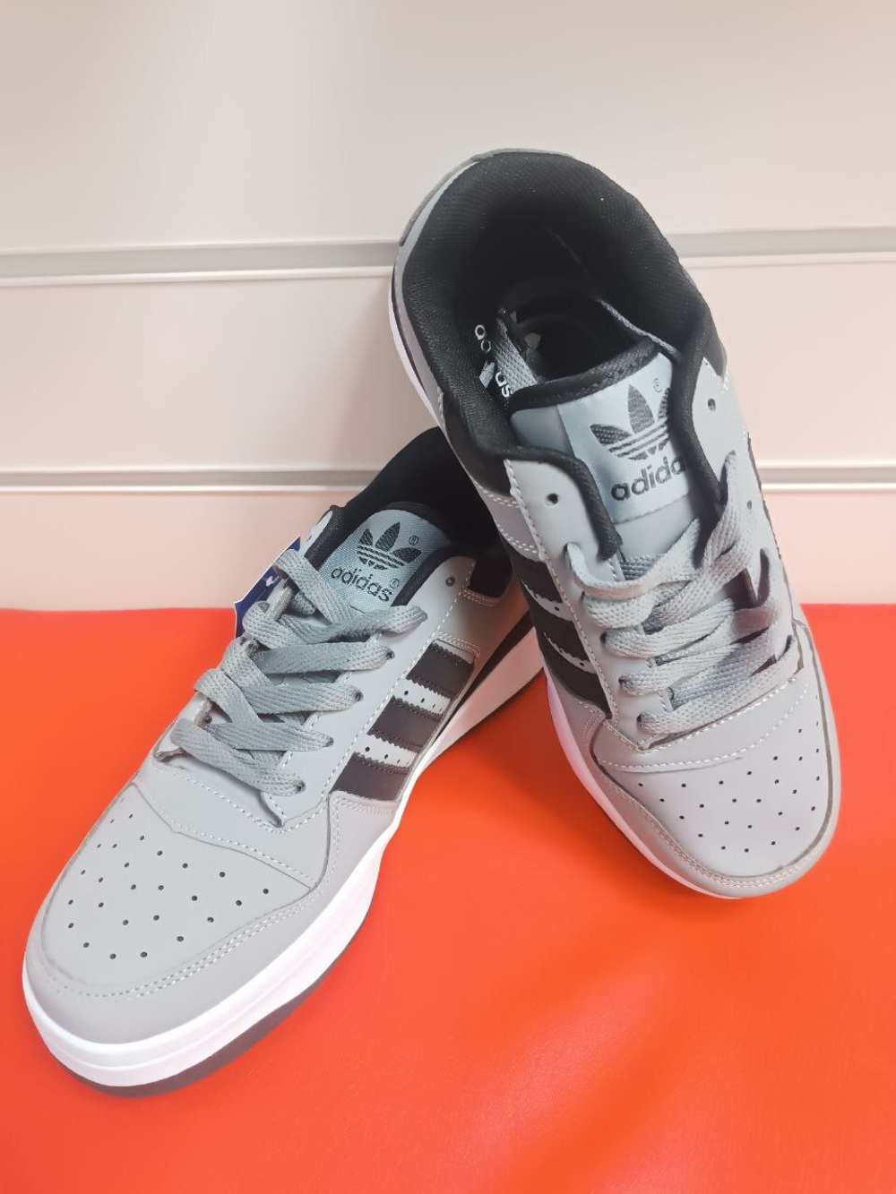 Кеды Adidas Low