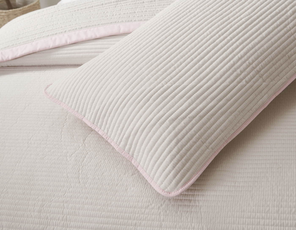 Покрывало 230х250 и 2 наволочки Sofi De MarkO Марисоль карамель