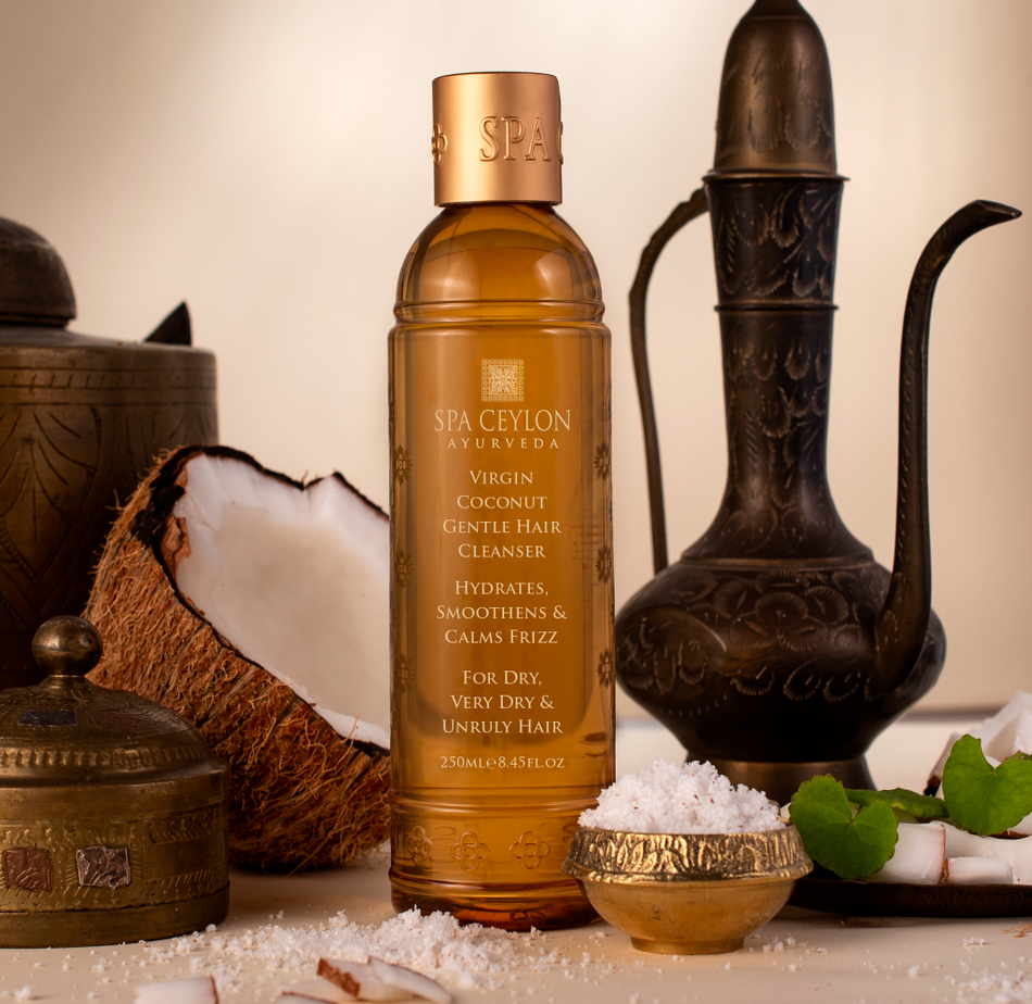 Мягкий очищающий шампунь для волос "ЧИСТЫЙ КОКОС" (250мл)