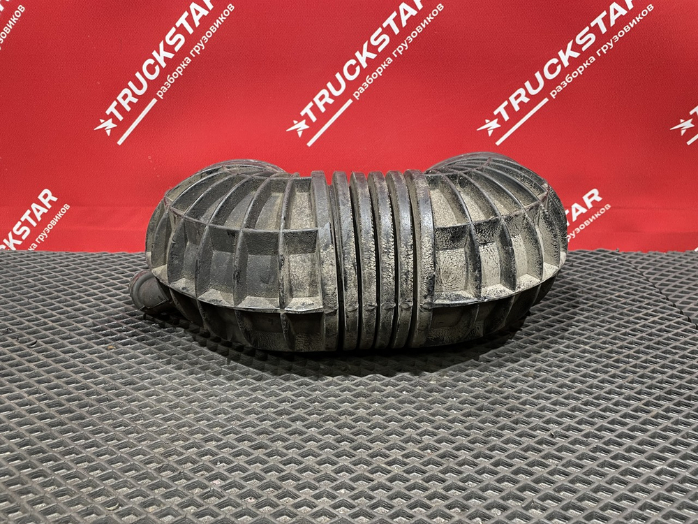 Патрубок воздушного фильтра