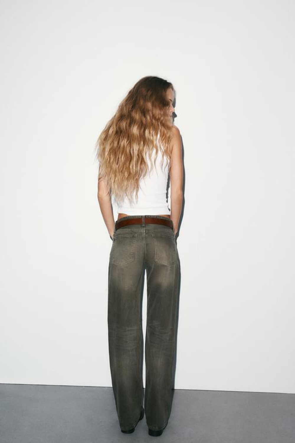 ZARA ДЖИНСЫ TRF WIDE LEG С НИЗКОЙ ПОСАДКОЙ, СВЕТЛЫЙ ХАКИ