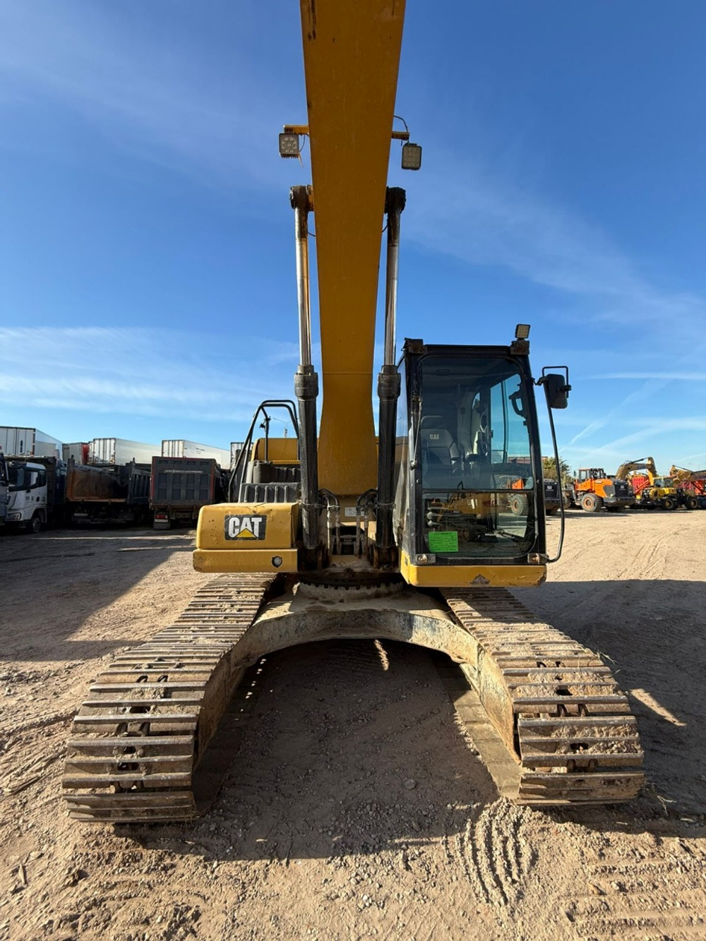 Caterpillar 320 Экскаватор 320GC (Дизельный, 4,4 л, 147 л.с., АТ)