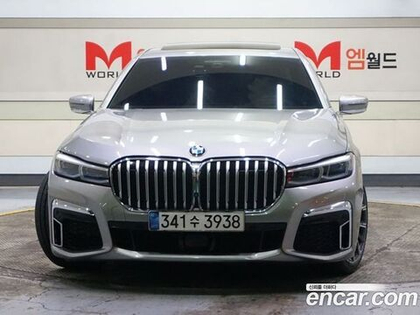 BMW 7 Series (G11) 740i M Sports (03.2021)