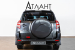Toyota RAV4, 2011 год
