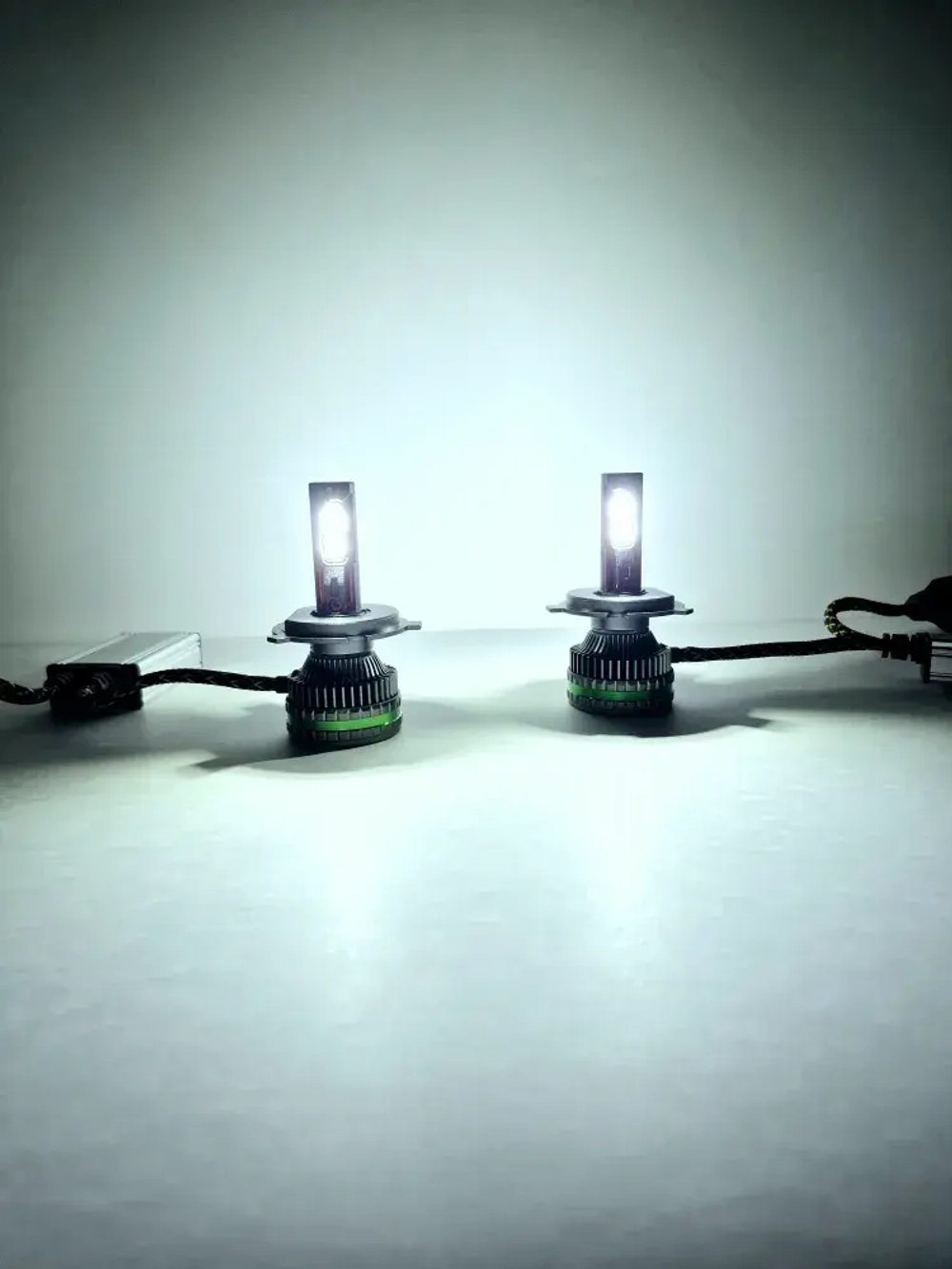H4 (LED) / Светодиодные (H4) лампы, K18 High Power, 300 Вт - 12-24 вольт (2 шт. / комплект)