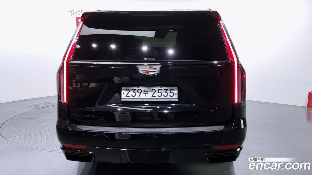 Cadillac Escalade 5 Generation 6.2 ESV (06.2023)
