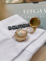 Накладка золотистые со светлым (полупрозрачным) камнем