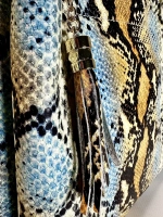 Женская желто-голубая сумка из натуральной кожи с тиснением питон