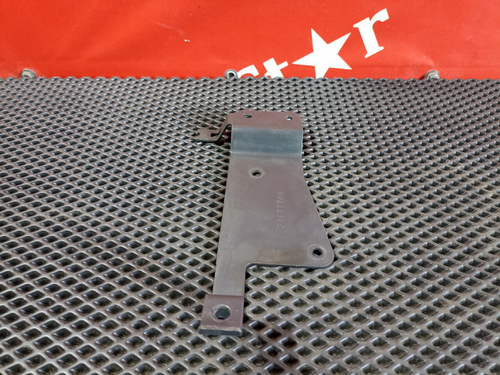 Кронштейн клапана уровня пола