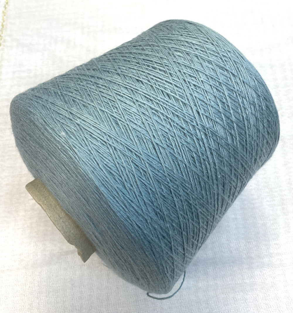 Пряжа на бобине Италия 50% кид мохер 50% шелк 320 г 100г-500м