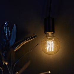 IL-V-G80-60-GOLDEN-E27 VW01 Лампа накаливания Vintage. Форма шар. Форма нити VW. Картон. ТМ Uniel