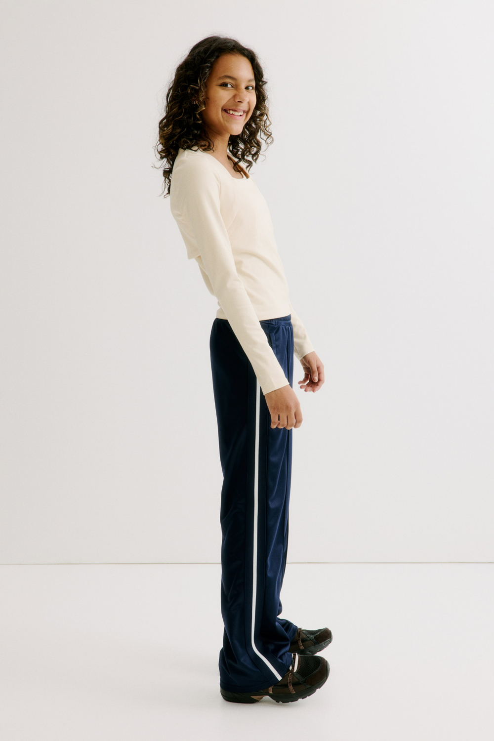 H&M Спортивная футболка с длинными рукавами DryMove™, светло-бежевый