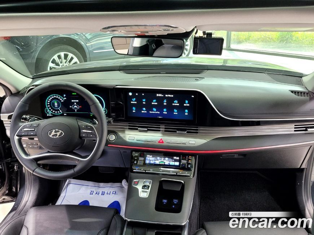 Hyundai The New Grandeur (Azera) IG Hybrid LeBlanc (03.2022)