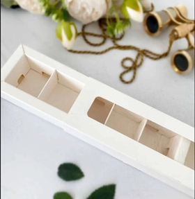 коробка для 5 конфет белая 210х50х33мм