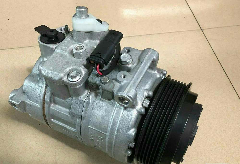 Компрессор кондиционера для Mercedes-Benz W210, W211, W212, W221
