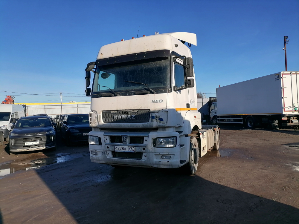КамАЗ 5490 4x2 Седельный тягач 5490-DC (Дизель/Газ, 12,0 л, 401 л.с., МТ)