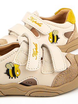 Сандалии летние