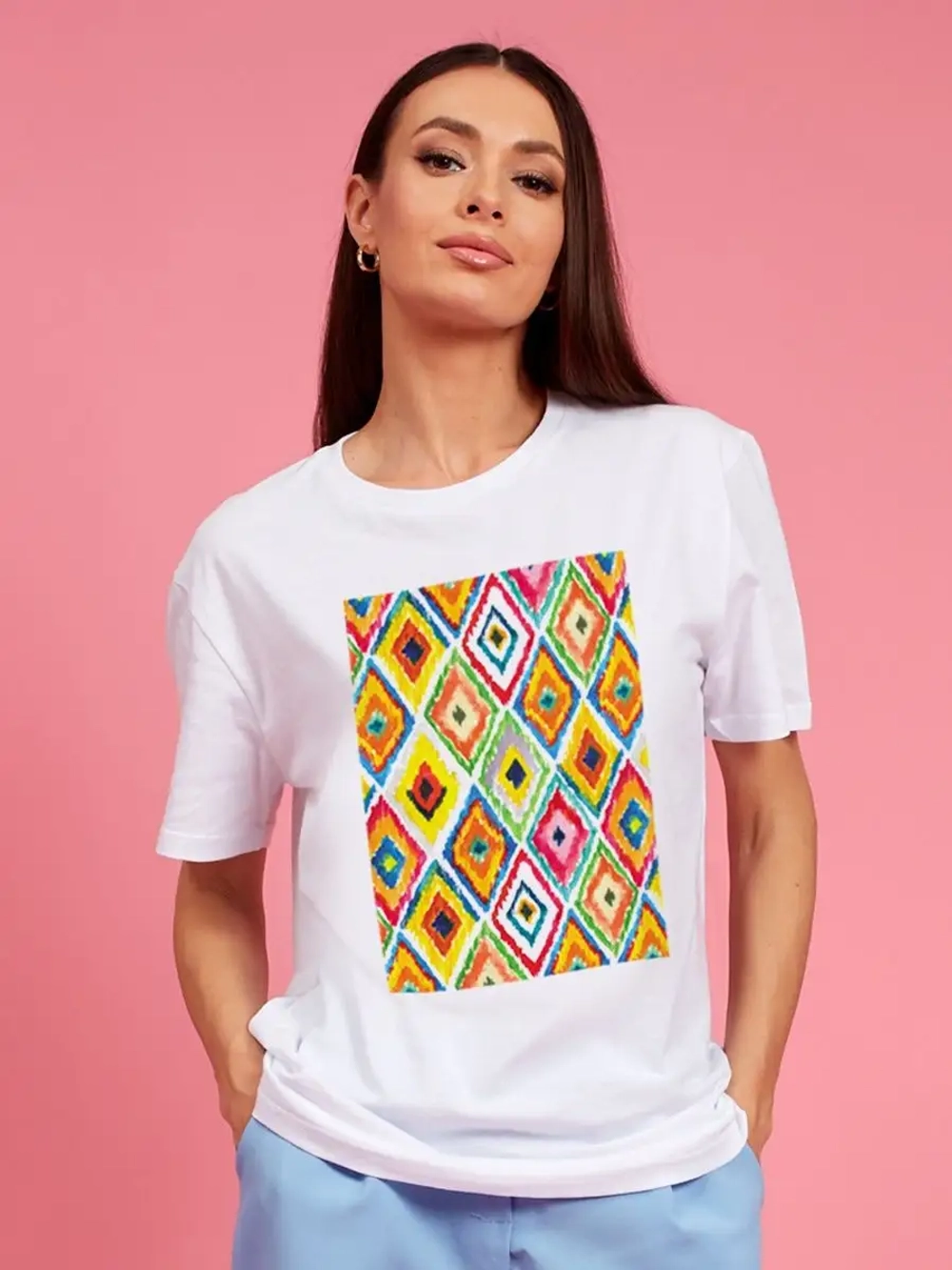 Модная футболка с принтом бохо орнаментом рисунок ikat икат