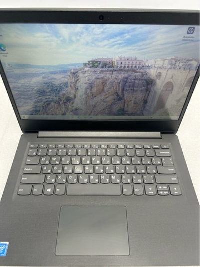 Ноутбук Lenovo V14 IGL (82C2001ARU) 14"/Intel Celeron N4020/RAM 4GB/SSD 128GB/Intel UHD Graphics 600/TN+film/1920x1080/DOS/Подсветка кл-ры: нет/серый. Состояние: Уценка/небольшой след. на матрице от клавиатуры/C1