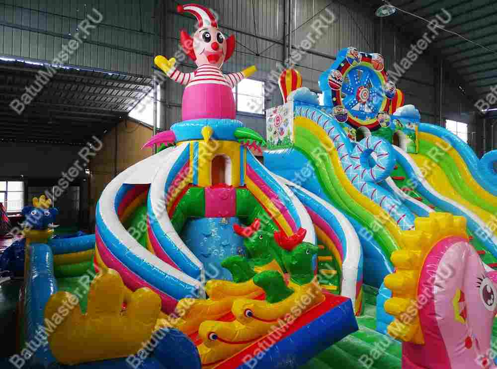 Коммерческий надувной батут "Парк чудес", 18*9*7 м