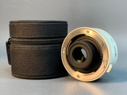 Sony SEL20TC