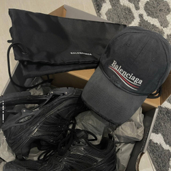 Кепка Balenciaga Political Campaign Distressed Cap