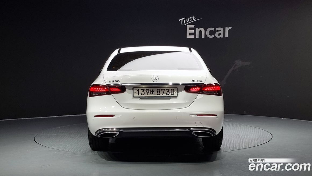 Mercedes-Benz E-Class W213 E350 4MATIC Avangarde (03.2021)