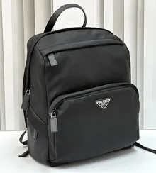 Рюкзак Prada Re-nylon и сафьяновой кожи, черный