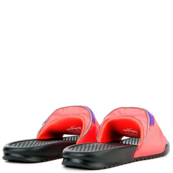 Nike Benassi Slip 'Pink Black'