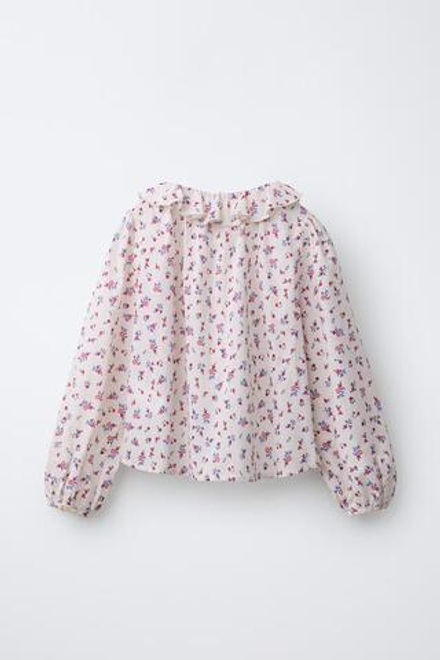 ZARA РУБАШКА С ЦВЕТОЧНЫМ ПРИНТОМ И ВОЛАНАМИ, ЭКРЮ/КРАСНЫЙ