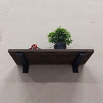 Настенные полки из натурального дерева в стиле Лофт