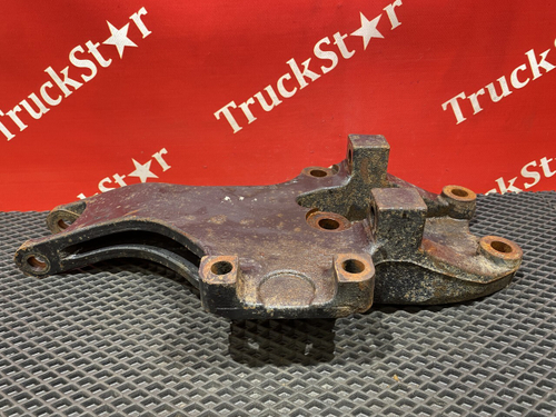 Кронштейн стабилизатора заднего