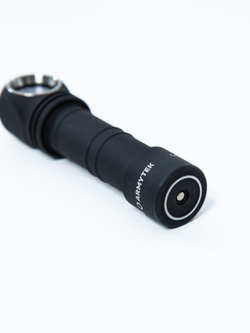Фонарь Armytek Wizard C2 Magnet USB Белый F08901C