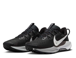 Кроссовки для бега женские Nike ReactX Pegasus Trail 5 W Черно-Белый
