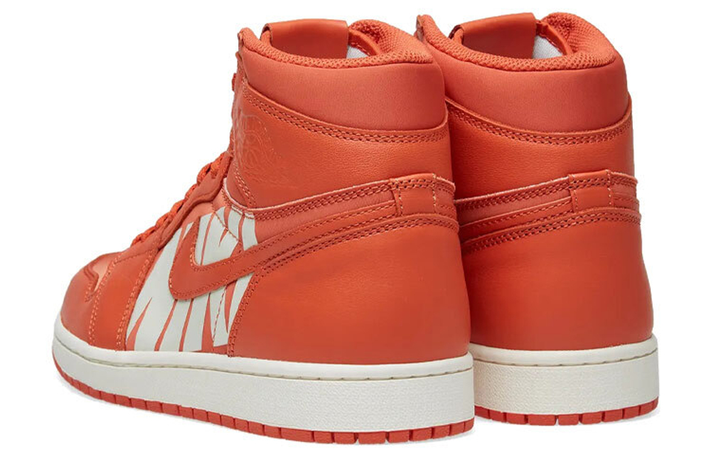 Кроссовки Jordan Air Jordan 1 Retro High Vintage Coral