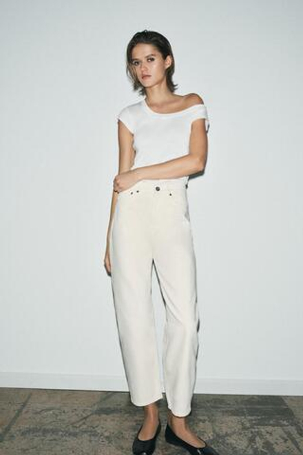 ZARA ЗАУЖЕННЫЕ ДЖИНСЫ СО СРЕДНЕЙ ПОСАДКОЙ — ZW COLLECTION, БЕЛЫЙ