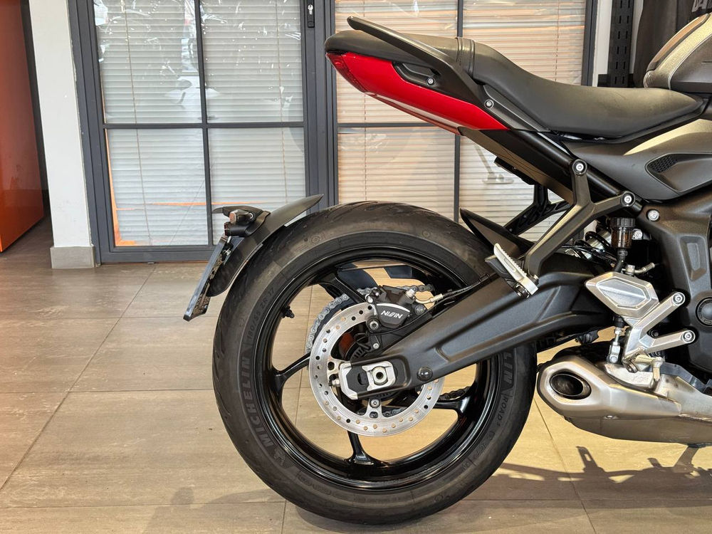 Triumph Trident 660 (2022)