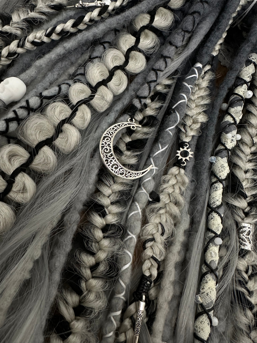 Фактурные войлочные дреды